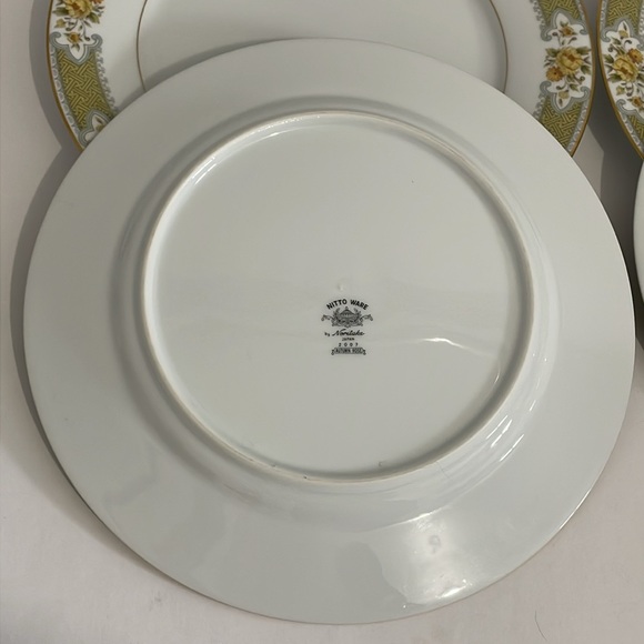Autumn Rose Noritake Dinner Plates X4 Nitto Ware 2007 Replacement China - Picture 6 of 10